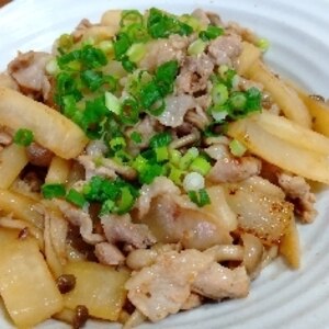 コクある一品☆豚肉と大根のオイスターソース炒め